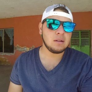 Meet your Posher, Angel